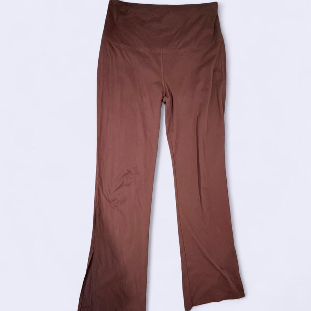 Brown Vogo Athletica Flare Yoga Pants Minimalist Boho Clean Girl Comfy Cozy